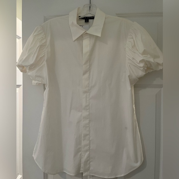 Women’s size 12 Ralph Lauren White Short Sleeve Button Down NWT - Picture 1 of 3